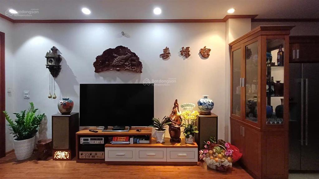 Hà huy tập phù đổng hà nội  nhà 4 tầng đẹp  đất phân lô ô tô đỗ dt 86 m2 mặt tiền 6 m  giá 13tỷ6