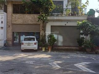 Bán nhà 5 tầng lk tt 5c khu đg tt5 việt hưng long biên dt 75 m2 mặt 5 m view vườn hoa . giá 18,2 tỷ