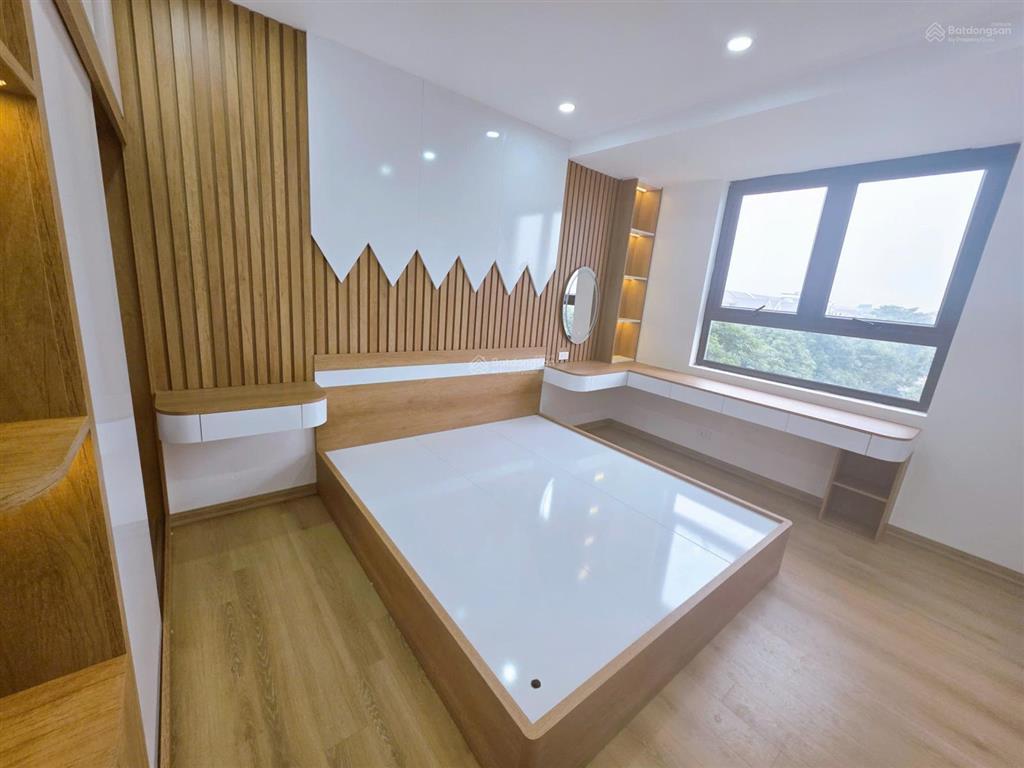 Chính chủ gửi bán căn 2 phòng ngủ 65m2 tòa ct2 kđt tây mỗ, full đồ sẵn sổ đỏ lâu dài