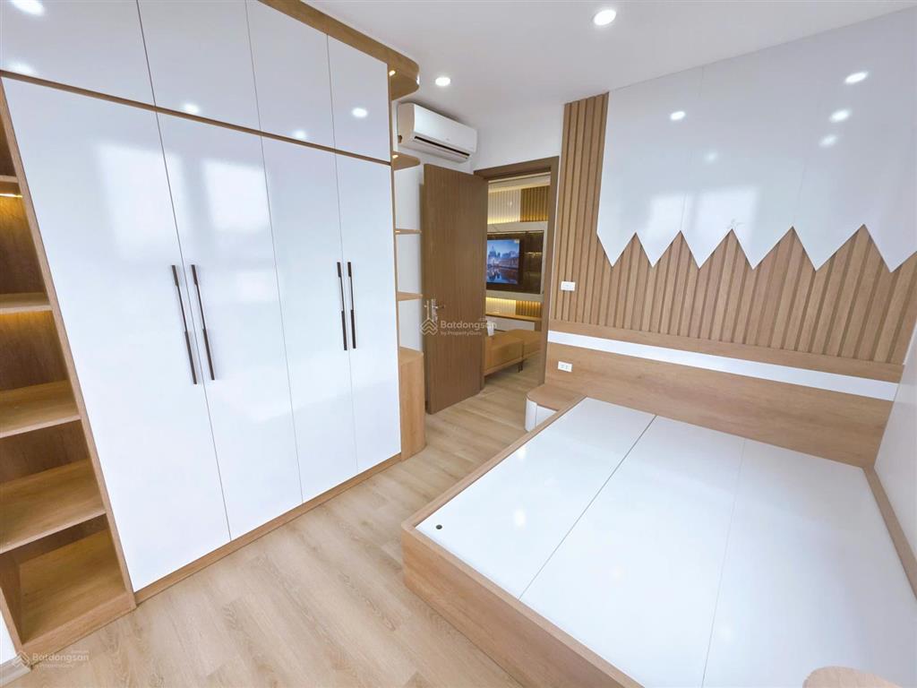 Chính chủ gửi bán căn 2 phòng ngủ 65m2 tòa ct2 kđt tây mỗ, full đồ sẵn sổ đỏ lâu dài