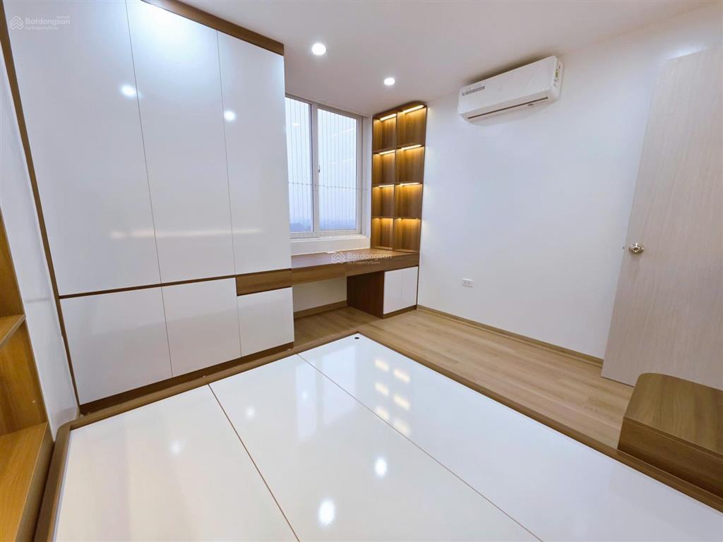 Cần bán căn góc 90m 3 ngủ tòa xp homes star tân tây đô, tầng trung, nội thất đầy đủ chỉ việc về ở