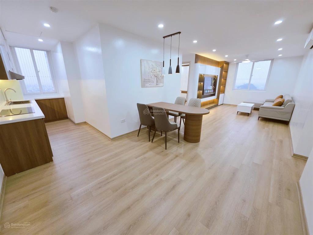 Cần bán căn góc 90m 3 ngủ tòa xp homes star tân tây đô, tầng trung, nội thất đầy đủ chỉ việc về ở