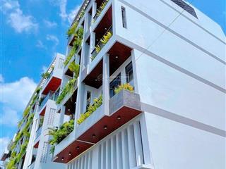 Bán siêu phẩm 5 tấm xây mới có thang máy xe hơi đậu trong nhà