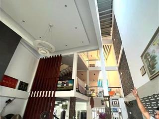 Cho thuê vila siêu rộng không gian đẹp gần mt phạm văn đồng  ưu tiên thuê dài hạn