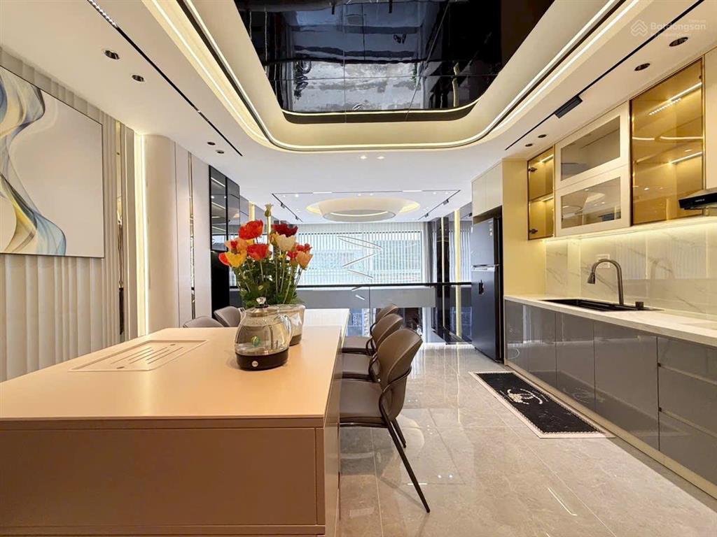 Bán căn hxh thông 5 m gần mt lê văn thọ  thang máy thiết kế hiện đại