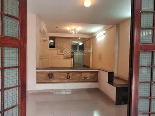 Cần bán nhà 4 tầng tại trung tâm quận tân bình, dt 204.39m2. nhà kiên cố xây dựng bê tông cốt thép.