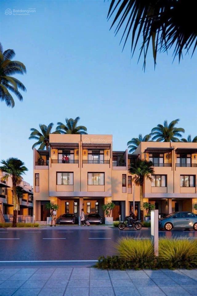 Nhà phố nghỉ dưỡng hồ bơi riêng bãi dài chỉ hơn 7 tỷ/căn sổ hồng lâu dài   0939 834 *** em phúc