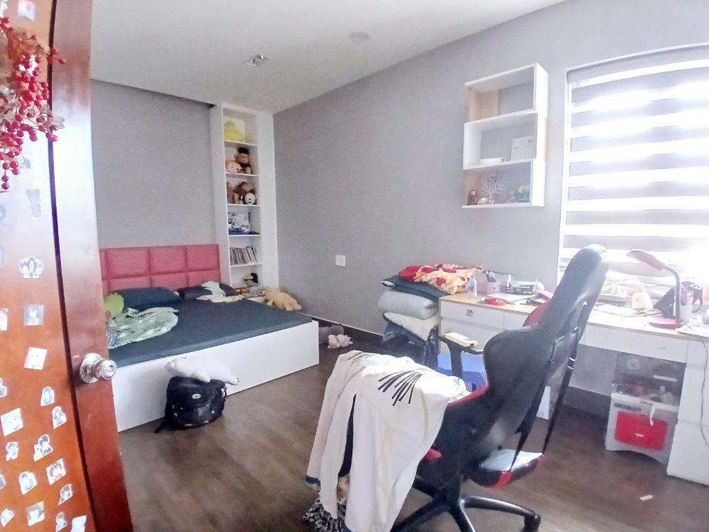 bán nhanh nhà 4 tầng KDC vạn hưng phú nhà bè giá 10 tỷ