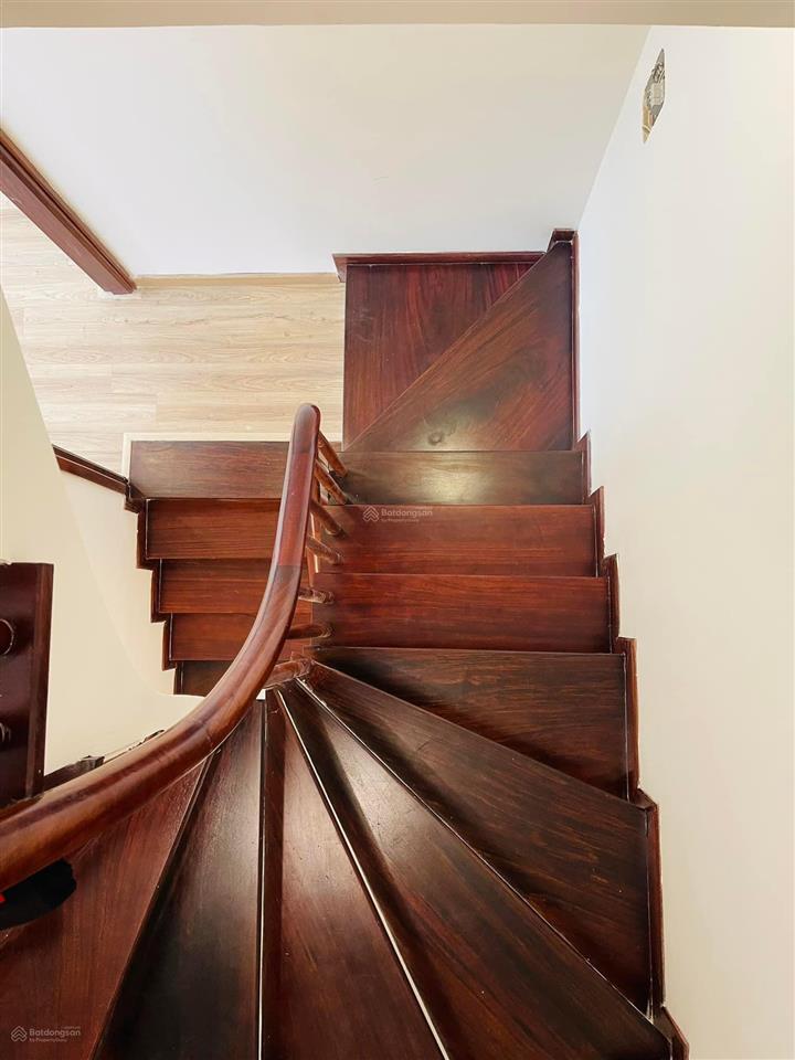 Hót ! siêu phẩm bắc từ liêm nhà mới tinh 5 tầng  lô góc oto vào nhà liên mạc  đại cát hơn 5 tỷ