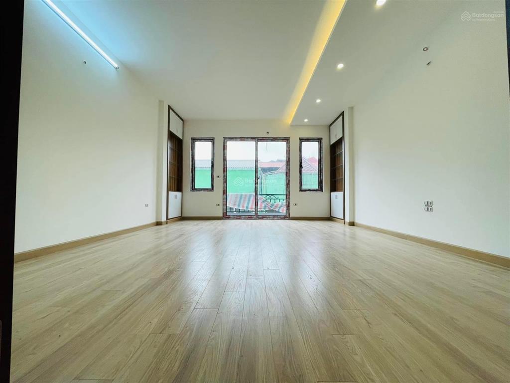 Hót ! siêu phẩm bắc từ liêm nhà mới tinh 5 tầng  lô góc oto vào nhà liên mạc  đại cát hơn 5 tỷ