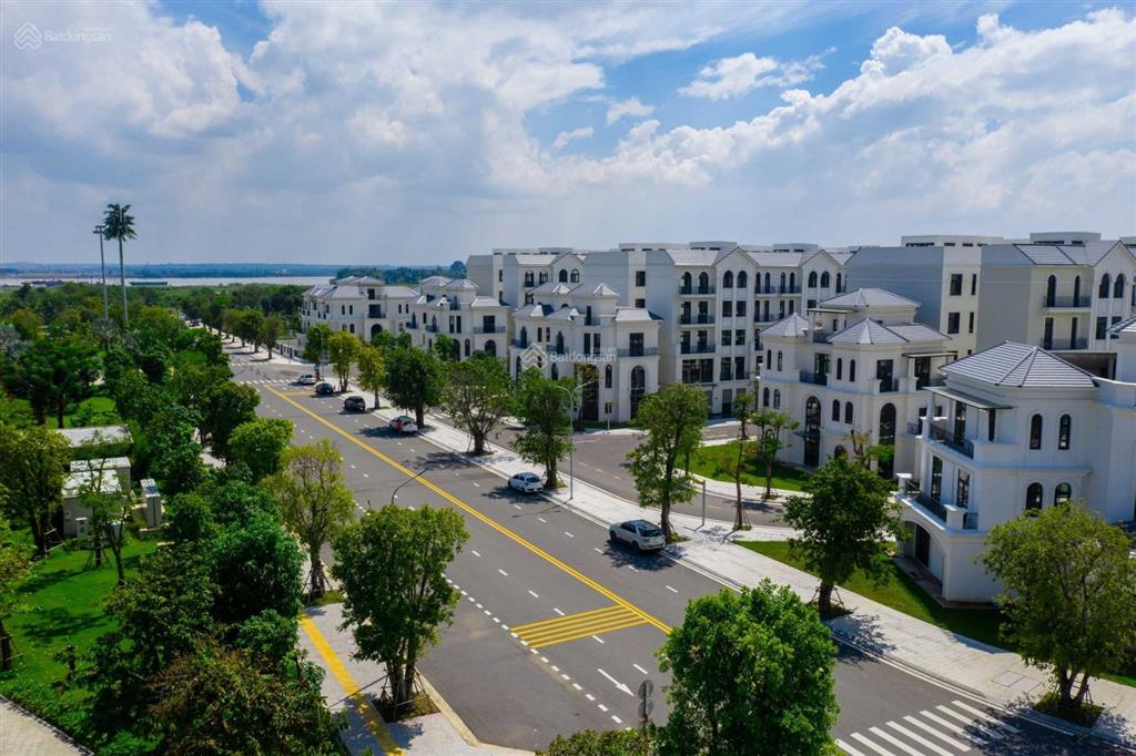 Bán nhanh nhà phố biệt thự vinhomes vị trí đẹp giá tốt nhất t11/2025  0938 703 ***