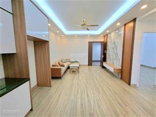 Tôi chính chủ cần bán nhanh căn góc 70m 2 ngủ 2 vệ sinh toà ct4 kđt xa la, hà đông