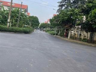 Bán đất biệt thự đại hoàng long nhìn hồ dt 307m2 mt 15m. hướng đông