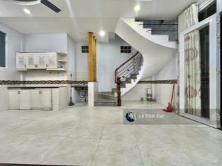 Phú nhuận  sát mt phan đăng lưu, 40m2, 4 tầng 4pn  cực thoáng  cực đep  giá cực hấp dẫn