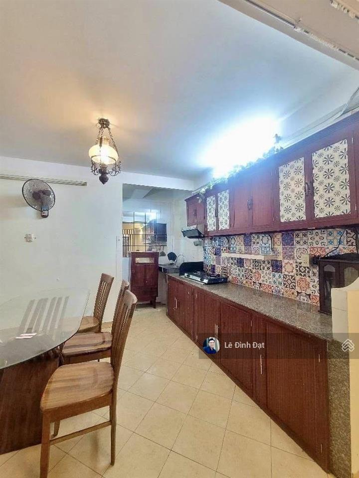 Trường sa  quận 3, cư dân đồng bộ, xe hơi ngủ nhà, 4 lầu đẹp, an sinh tuyệt đỉnh.