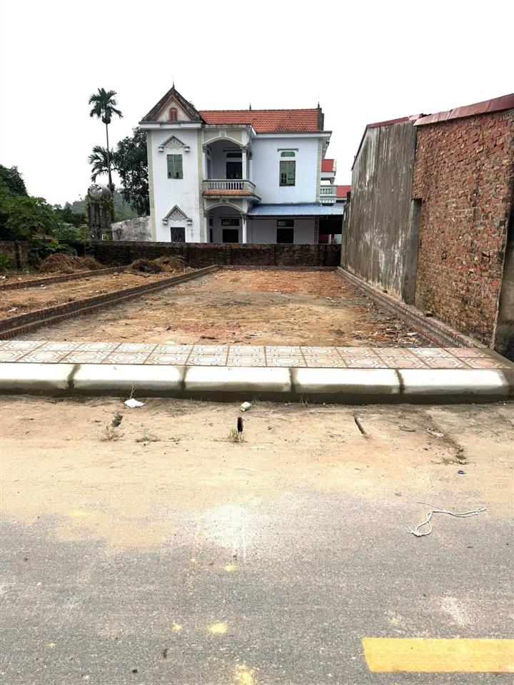 Chính chủ tôi cần bán 130,8m2 đất đẹp, tại sóc sơn, hn. giá đầu tư cực rẻ. 0989 172 ***