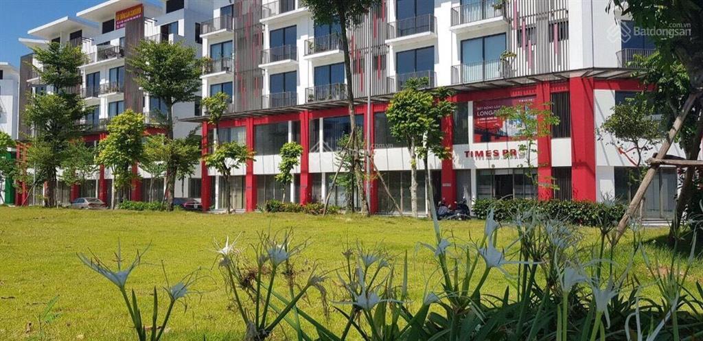 Cần tbán gấp căn góc nhà phố khai sơn dt 85m2, mt 16m ô tô đỗ cửa nội thất cơ bản  0981 691 ***