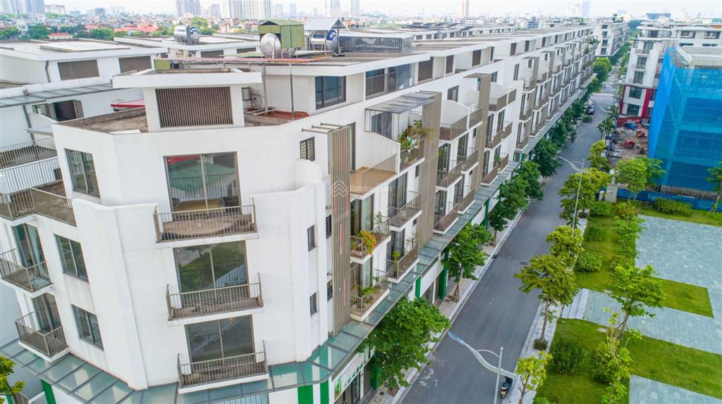 Cho thuê nhà phố liền kề khai sơn city đã hoàn thiện để ở và thô  0981 691 ***