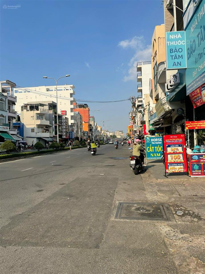 Bán nhà mặt tiền 663c xô viết nghệ tĩnh, p25, bình thạnh, dt 7.3 x 35, cn 268m2, gía 56 tỷ