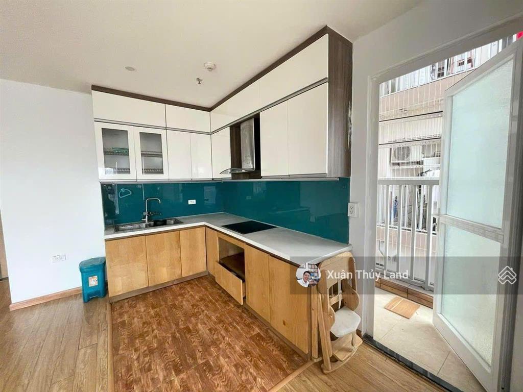 Chính chủ gửi bán căn chung cư no3 beriver  ngõ 390 nvc  87m 3pn giá 7.66 tỷ