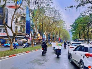 Bán gấp nhà mặt phố trần đăng ninh cầu giấy, 2 mặt thoáng, vỉa hè khủng, kinh doanh sầm uất.