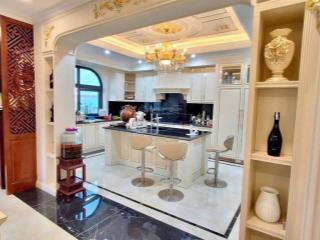 Nhà ngõ thông ô tô tránh kinh doanh trần bình cầu giấy, vỉa hè rộng,dt 75mchỉ 19 tỷ.