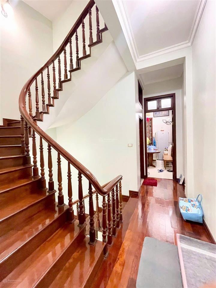 Giảm sâu 2 tỷ bán nhà phùng chí kiên cầu giấy ngõ thông 3 ô tô tránh vỉa hè kinh doanh,2 mặt thoáng