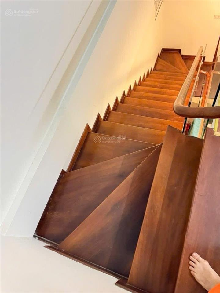 Bán gấp nhà khuất duy tiến thanh xuân ngõ ô tô tránh kinh doanh, 2 mặt thoáng, gần phố, gara ô tô