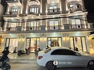 Nhà 4 tầng xây mới có thang máy phố thiên lôi, vĩnh niệm
