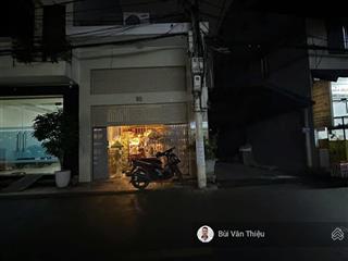 Bán nhà mặt đường trại lẻ, lô góc 3 mặt thoáng kinh doanh cực tốt