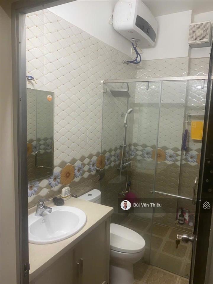 Bán nhà mặt đường chùa hàng  5 tầng thang máy siêu đẹp