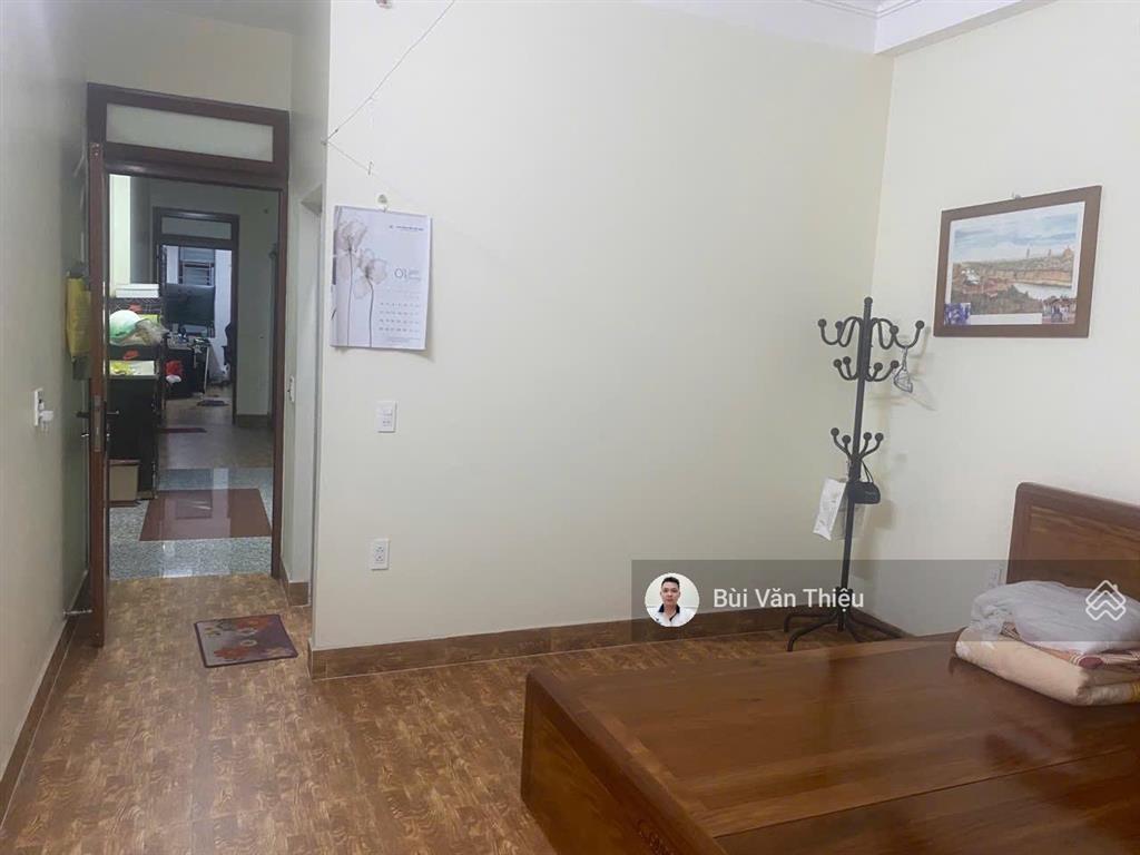 Bán nhà mặt đường chùa hàng  5 tầng thang máy siêu đẹp