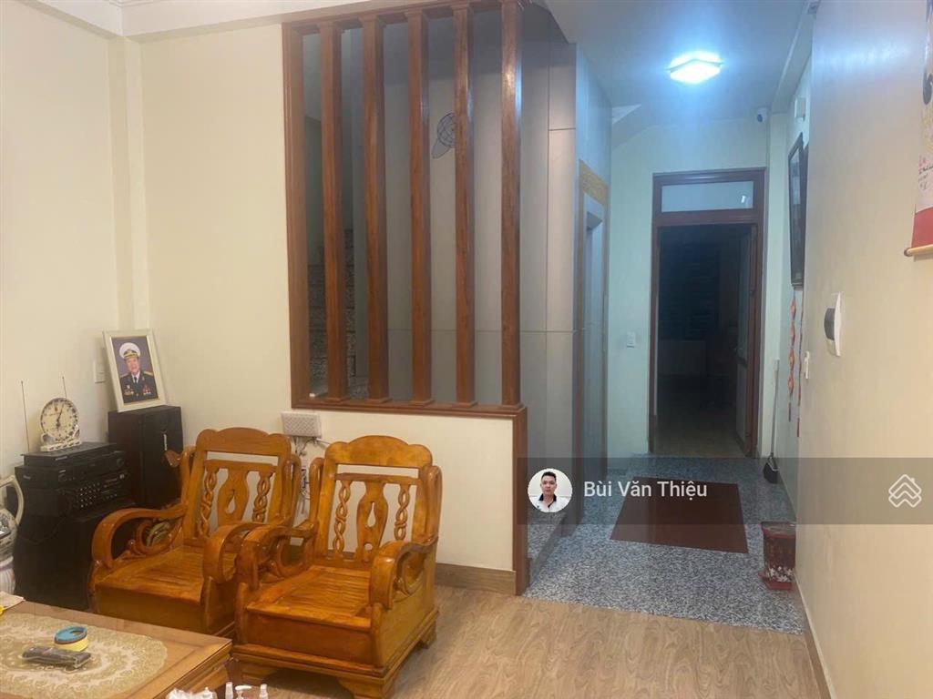 Bán nhà mặt đường chùa hàng  5 tầng thang máy siêu đẹp
