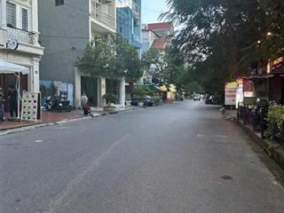 Bán đất mặt đường vũ trọng khánh , view hồ cực đẹp