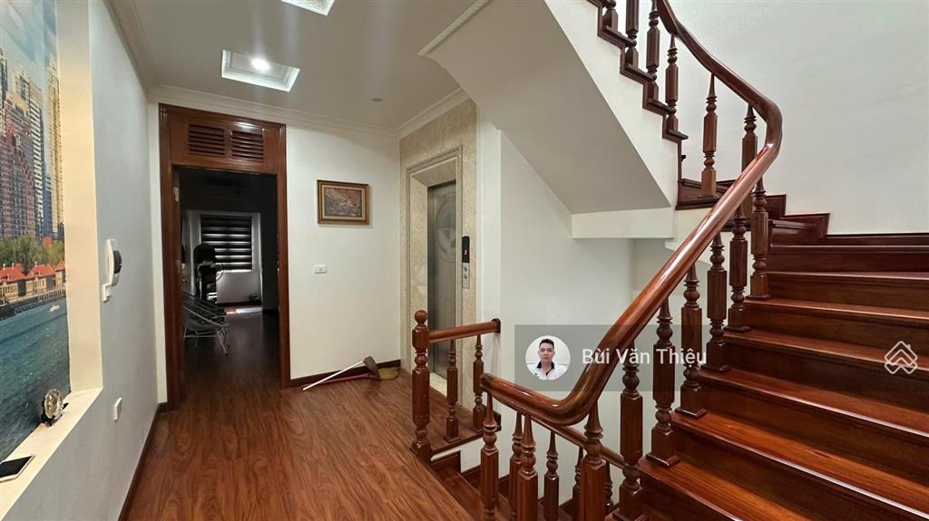 Bán nhà 4 tầng độc lập mặt đường hoàng ngọc phách  quán nam