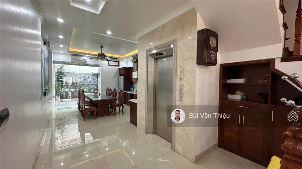 Bán nhà 4 tầng độc lập mặt đường hoàng ngọc phách  quán nam