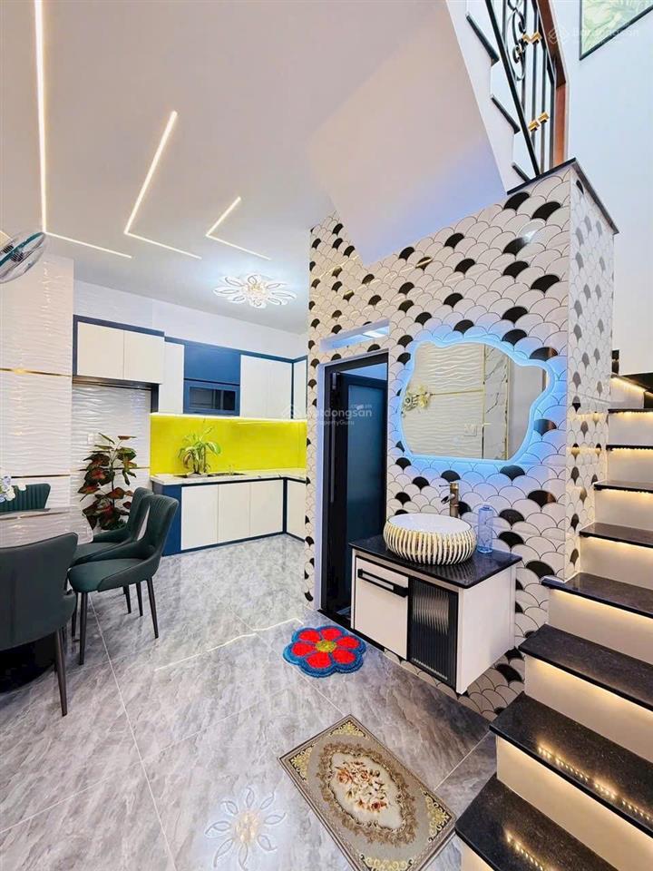 Hàng độc nhất bán gấp đường nguyễn thị huỳnh, p8, phú nhuận, 39m2 sổ riêng nhà 2 tầng