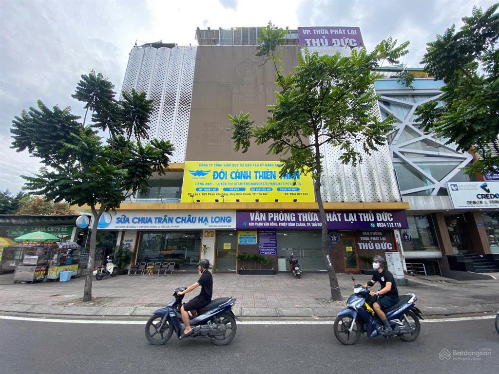 70 tỷ  mặt tiền / phạm văn đồng  22x14m, cn 300 m2  hầm 6 tầng + thang máy, hđt 200 triệu