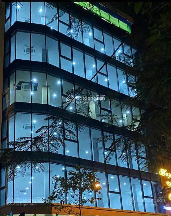 42.9 tỷ ngay mt nguyễn văn trỗi 14.5x19m / cn 225m2 5 tầng + tm / thuê 150 triệu / tháng