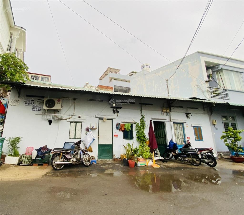 Tin thật 100%  hơn 100 triệu /m2  hxh lương định của q. 2  ngang 18m x dài 40m / 750m2  cấp 4