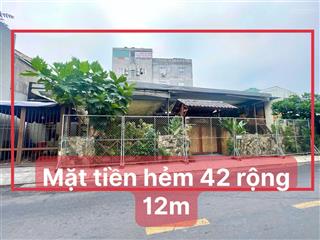 102 tỷ  42/68 ung văn khiêm p. 25  20x40m 654,4m2  6 tầng / 70 chdv + 1 nhà hàng  hđt 325triệu
