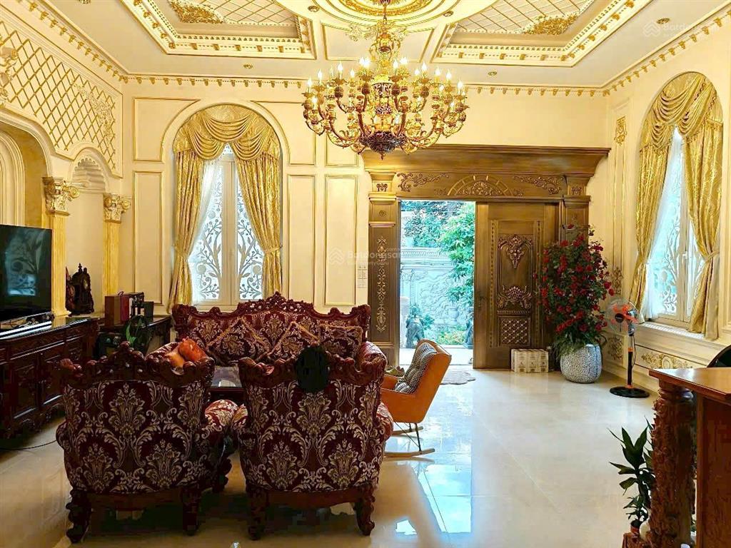 185 tỷ biệt thự  nguyễn ư dĩ q.2  30x45m (vuông) / cn 1.155 m2  hầm 5 tầng + sân vườn + hồ bơi