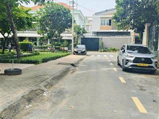 Bán nhà 4 tầng mặt tiền bông sao, đối diện công viên, ngang 4m5, tặng full nội thất 2 tỷ, q8