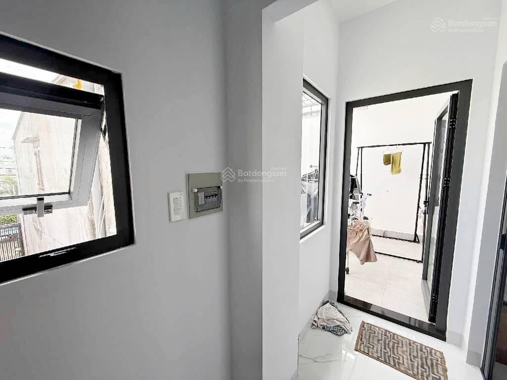 Bán nhà diện tích khủng 368m2, ngang 9m, gần chợ phú lợi 2, đường phạm thế hiển, view sông