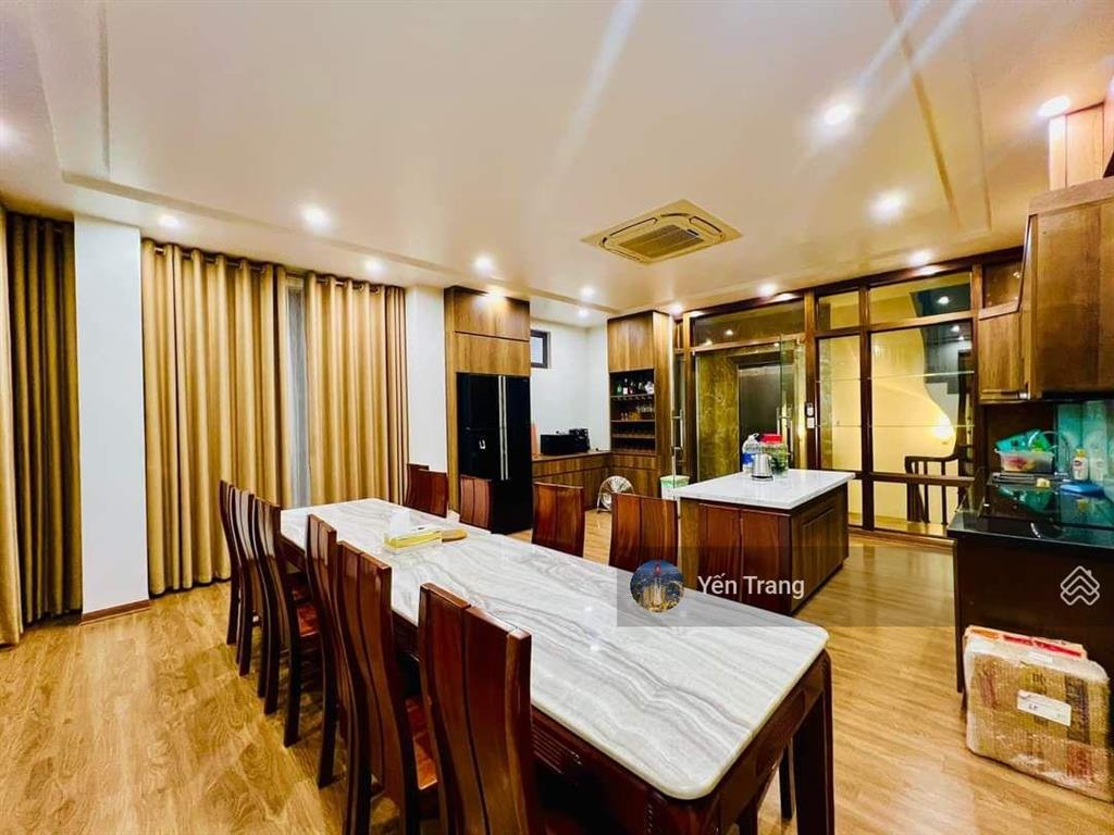 Bán nhà pl nguyễn khánh toàn, lô góc, ô tô tránh, kd, 88m2x5t, 23 tỷ