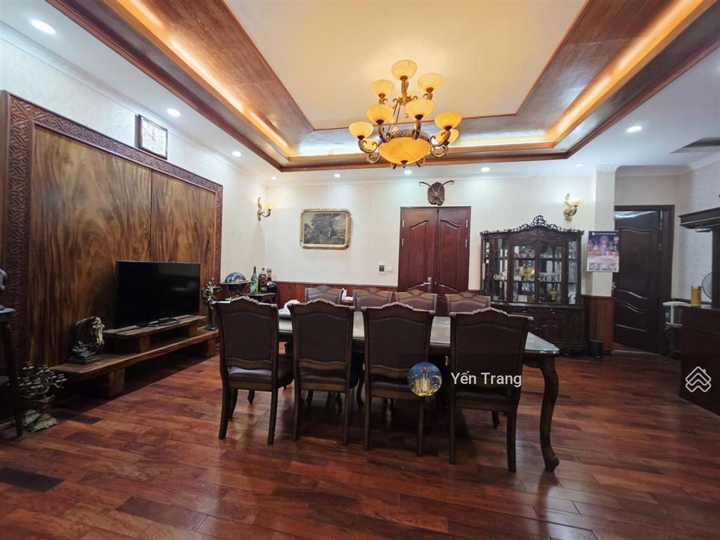 Bán gấp nhà hoàng văn thái, lô góc, ô tô tránh, kd đỉnh, 116m2, 28 tỷ