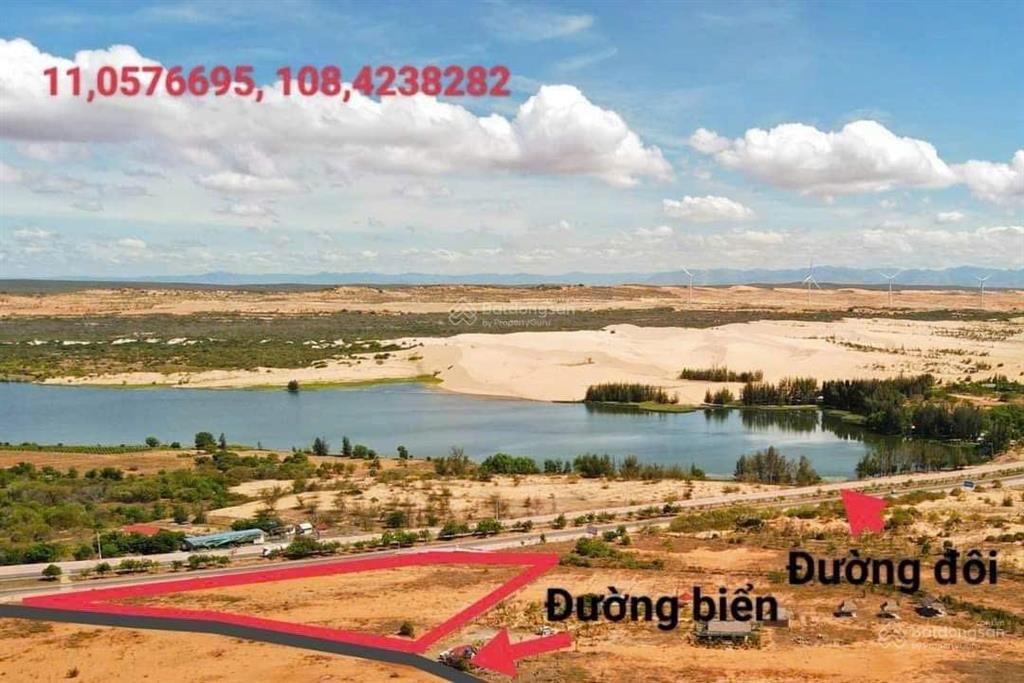 Bán 9000m2 mặt tiền đường 716b. view khu du lịch bàu trắng bình thuận