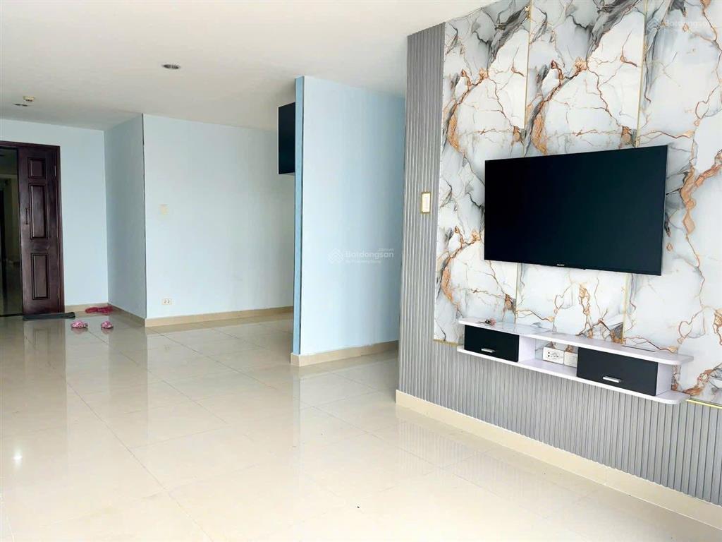 Chính chủ bán cc the harmona tân bình 81m2 2pn 2wc giá 5ty150 sổ sẳn giá thật  0326 648 ***