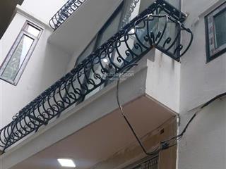 Bán nhà xây mới gần ngay khu dịch vụ xa la 32m2 5.5 tầng thang máy ô tô đỗ gần giá 7,4 tỷ