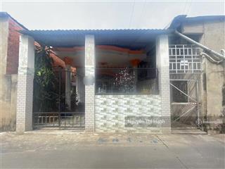 Bán nhà cấp 4 còn sử dụng tốt, hẻm xe hơi đẹp, gần ngã tư thủ đức  gần chợ, trường học, siêu thị